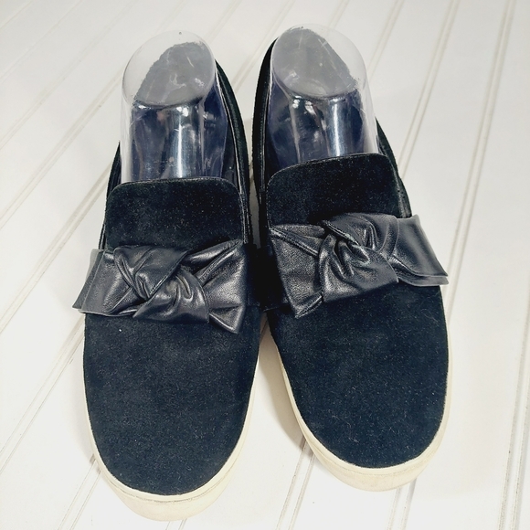 Michael Kors Black Willa Suede Leather Slip-On Sneakers E773 - Picture 1 of 14